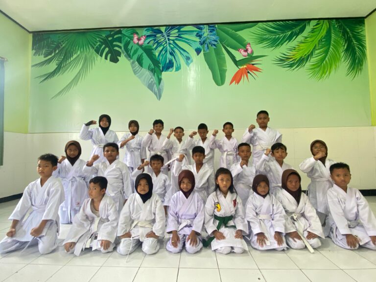 2e231104-40b2-4478-a800-2ddfe9a74c87